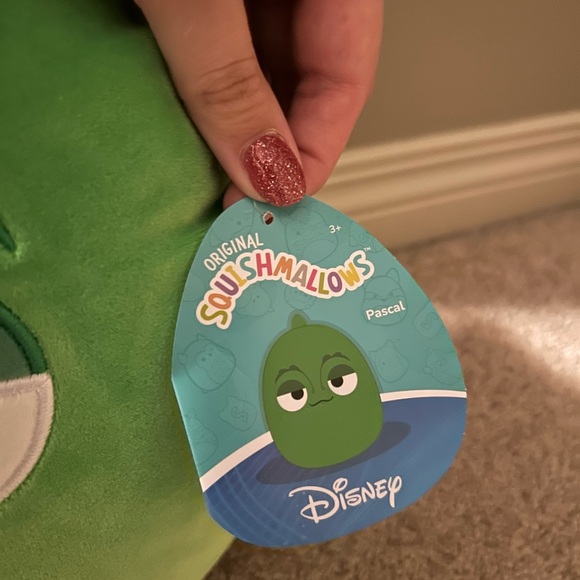 Disney Pascal Squishmallow - Picture 2 of 2